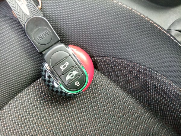 Mini Cooper Fun 2014, 123200 км, за 11589 USD - фото 19