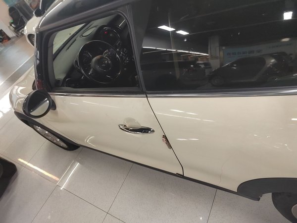 Mini Cooper 2014, 151800 км, за 8457 USD - фото 20