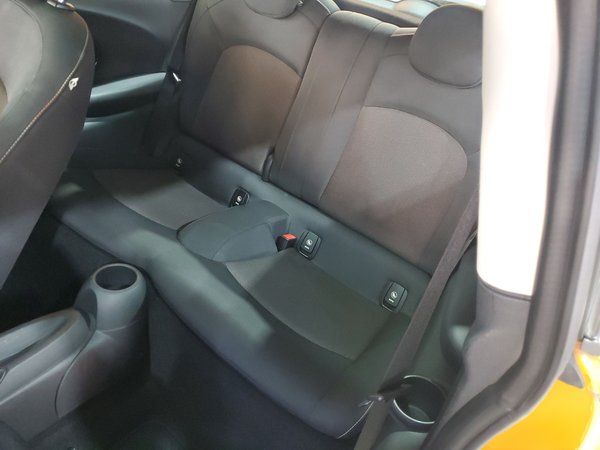 Mini Cooper Fun 2014, 99300 км, за 8904 USD - фото 22