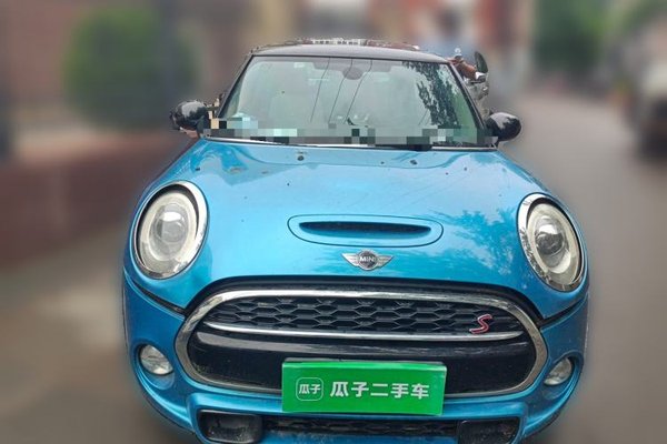 MINI MINI 2014, 122000 км, за 9486 USD