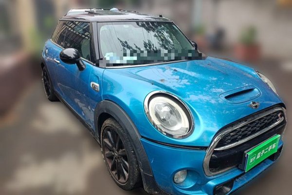 MINI MINI 2014, 122000 км, за 9486 USD