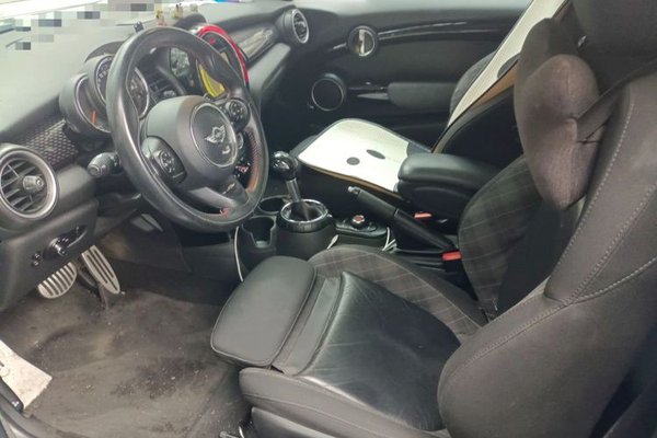 MINI MINI 2014, 122000 км, за 9486 USD - фото 15