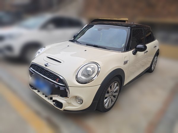 MINI MINI · 2015 год