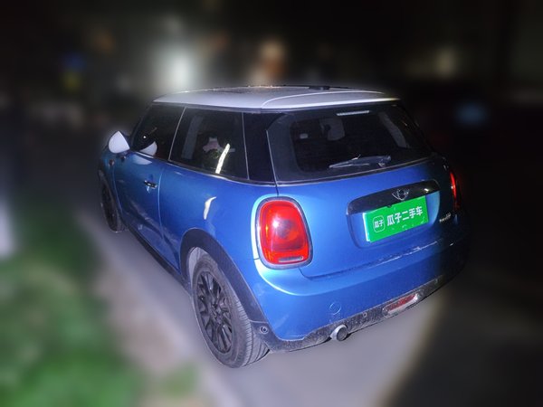 MINI MINI 2016, 53600 км, за 9694 USD
