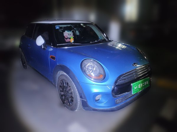 MINI MINI 2016, 53600 км, за 9694 USD