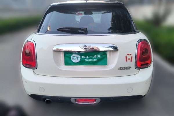 MINI MINI 2016, 96800 км, за 8136 USD