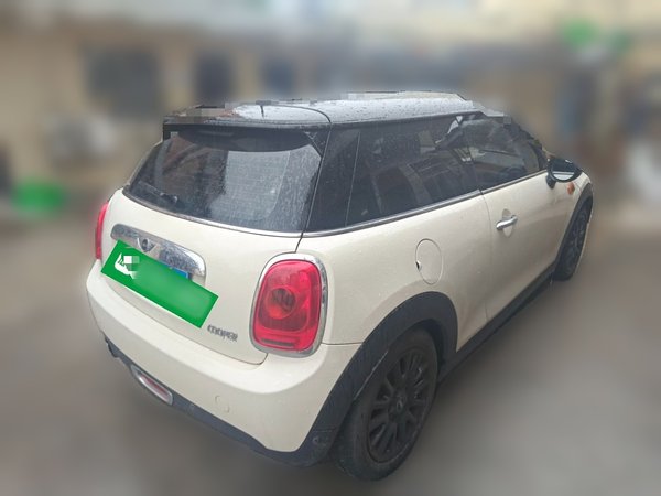 Mini Mini Cooper 2016, 115600 км, за 9178 USD - фото 6