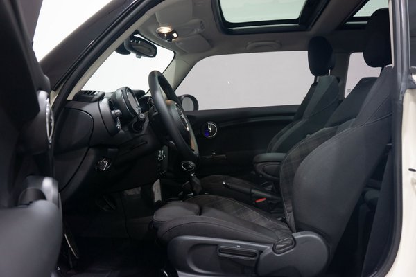 MINI MINI 2016, 33900 км, за 13894 USD - фото 11