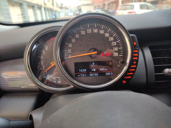 Mini Cooper 2016, 66700 км, за 13315 USD - фото 12