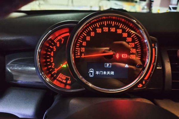MINI MINI 2018, 40500 км, за 13094 USD - фото 12