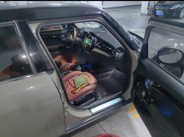 MINI MINI 2018, 25400 км, за 16139 USD - фото 9