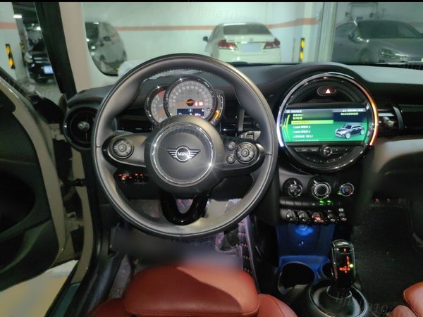 MINI MINI 2018, 25400 км, за 16139 USD - фото 23
