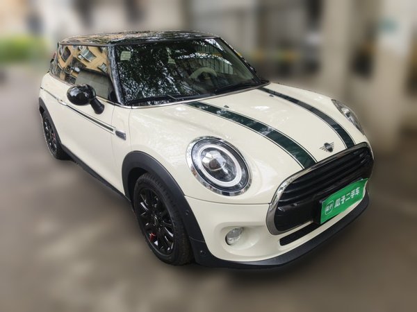 MINI MINI 2018, 54400 км, за 12287 USD