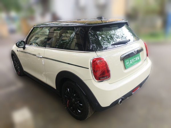 MINI MINI 2018, 54400 км, за 12287 USD