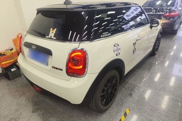 MINI MINI 2019, 92800 км, за 13028 USD - фото 6