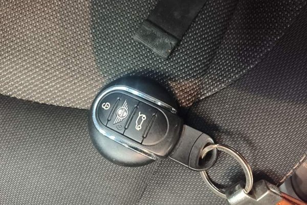 MINI MINI 2019, 92800 км, за 13028 USD - фото 17