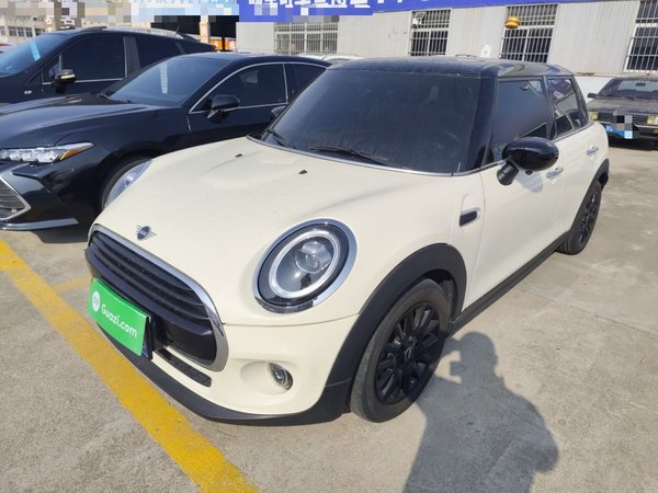 Mini Mini Cooper · 2021 год