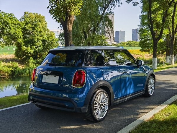 MINI MINI 2022, 27300 км, за 19787 USD - фото 7