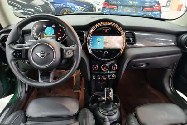 MINI MINI 2022, 65600 км, за 18448 USD - фото 13