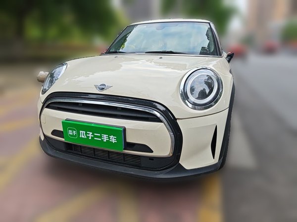MINI MINI · 2022 год
