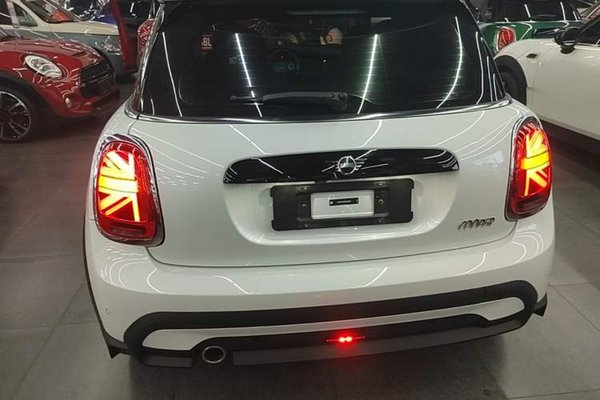 MINI MINI 2023, 16100 км, за 26355 USD