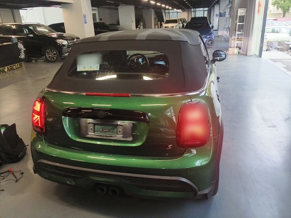 MINI MINI 2023, 21700 км, за 40263 USD