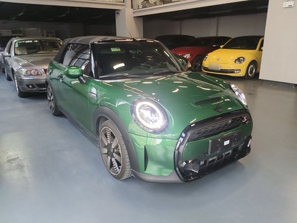 MINI MINI 2023, 21700 км, за 40263 USD