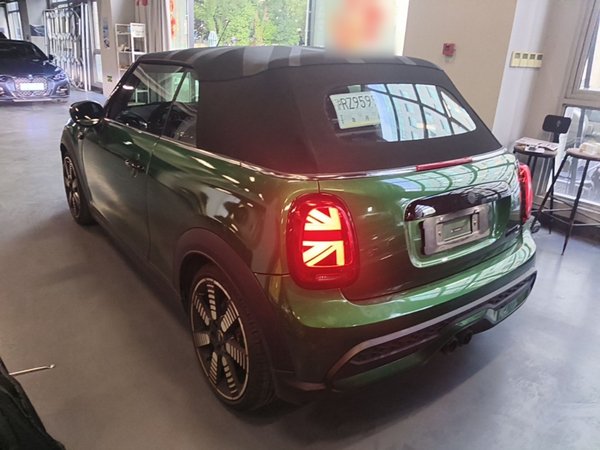 MINI MINI 2023, 21700 км, за 40263 USD