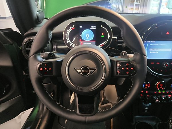 MINI MINI 2023, 21700 км, за 40263 USD - фото 14