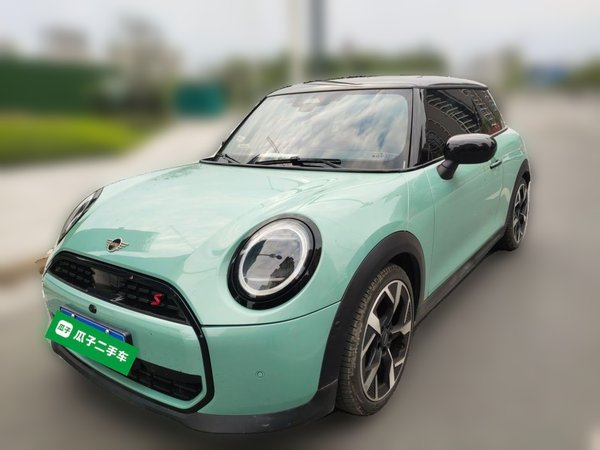 MINI MINI · 2025 год