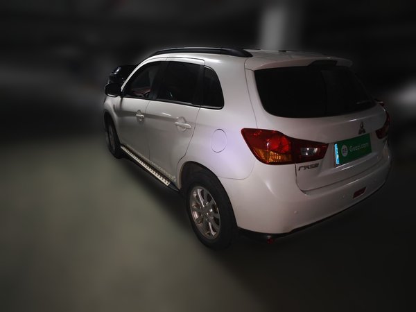 Mitsubishi ASX 2013, 50800 км, за 6030 USD