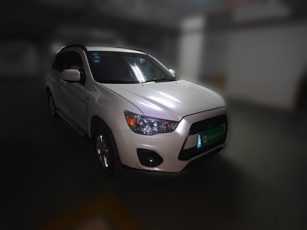 Mitsubishi ASX 2013, 50800 км, за 6030 USD