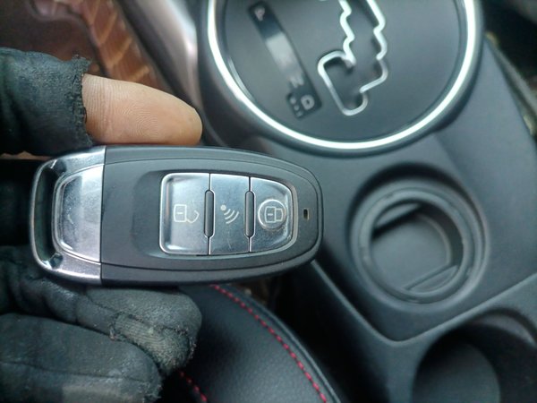 Mitsubishi ASX 2013, 107800 км, за 5876 USD - фото 12