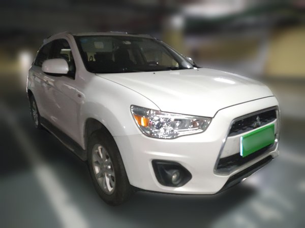 Mitsubishi ASX 2013, 184100 км, за 3287 USD