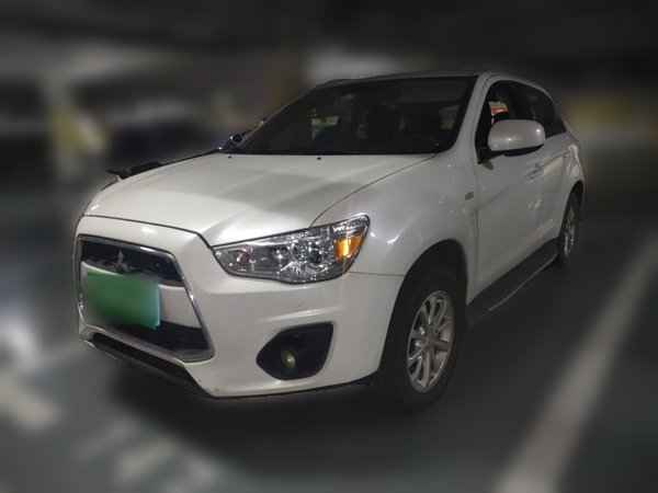 Mitsubishi ASX · 2013 год