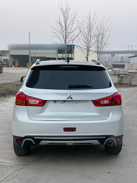 Mitsubishi ASX 2013, 131800 км, за 5280 USD