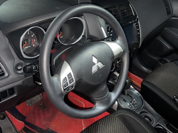 Mitsubishi ASX 2013, 131800 км, за 5280 USD - фото 11