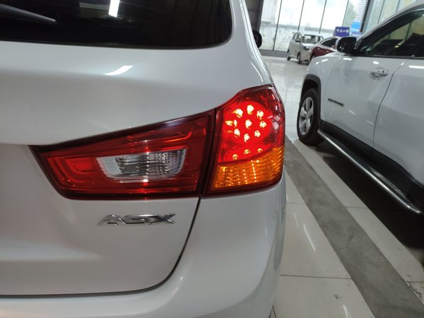 Mitsubishi ASX 2020, 28000 км, за 9937 USD - фото 8