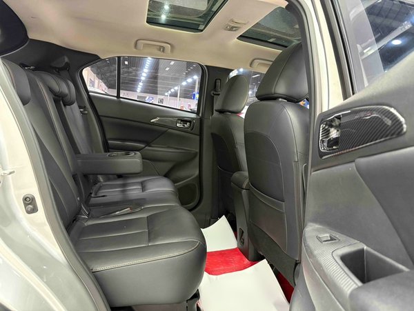Mitsubishi Eclipse Cross 2019, 65500 км, за 12257 USD - фото 11
