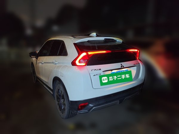 Mitsubishi Eclipse Cross 2019, 62600 км, за 8485 USD