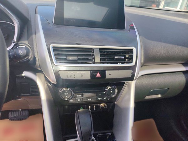 Mitsubishi Eclipse Cross 2021, 68000 км, за 10793 USD - фото 14