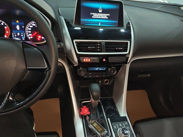 Mitsubishi Eclipse Cross 2021, 22900 км, за 13880 USD - фото 16