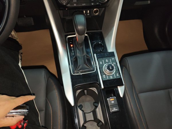 Mitsubishi Eclipse Cross 2021, 22900 км, за 13880 USD - фото 17