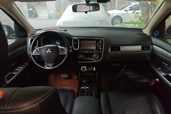 Mitsubishi Outlander 2014, 67400 км, за 7232 USD - фото 6
