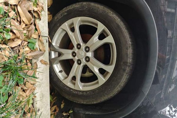 Mitsubishi Outlander 2014, 67400 км, за 7232 USD