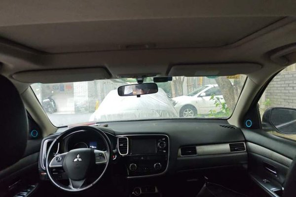 Mitsubishi Outlander 2014, 67400 км, за 7232 USD - фото 15