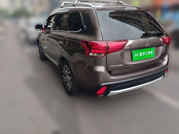 Mitsubishi Outlander 2016, 145400 км, за 6636 USD - фото 13