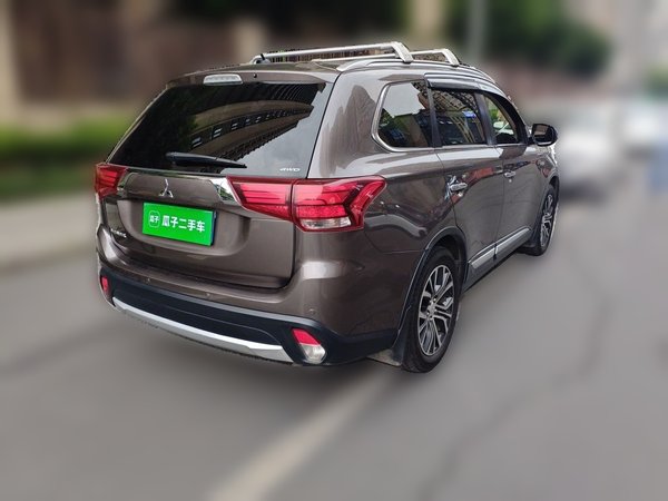 Mitsubishi Outlander 2016, 145400 км, за 6636 USD - фото 15