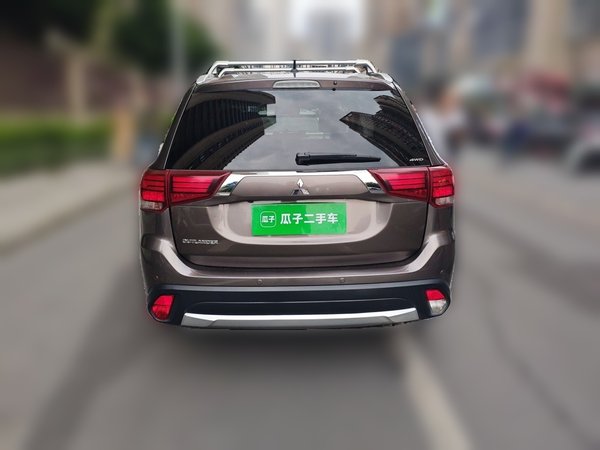 Mitsubishi Outlander 2016, 145400 км, за 6636 USD - фото 14
