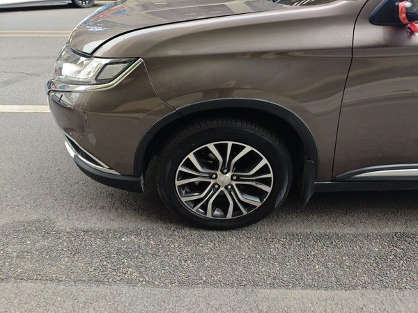 Mitsubishi Outlander 2016, 145400 км, за 6636 USD - фото 17